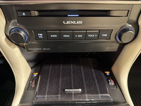 Used 2023 Lexus GX 460 Premium w/ Premium Package image 24