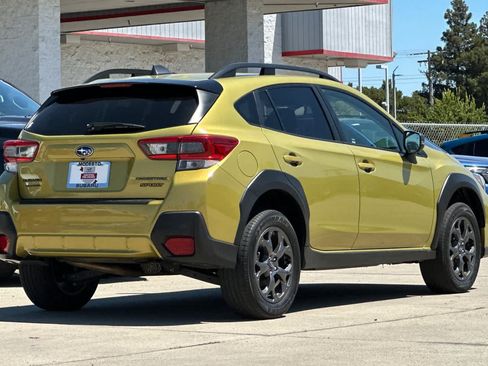 Used 2021 Subaru Crosstrek 2.5i Sport w/ Moonroof Package AWD/4WD image 3