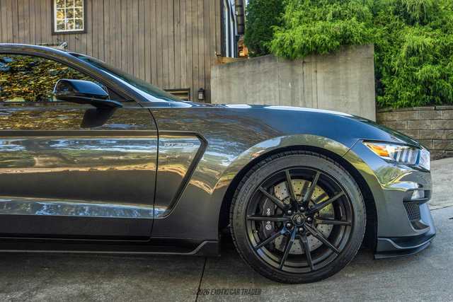 Used 2018 Ford Mustang Shelby GT350 w/ Convenience Package RWD image 10