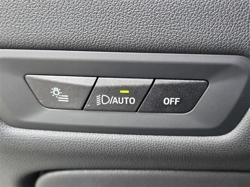 New 2026 BMW X6 xDrive40i w/ Climate Comfort Package image 24