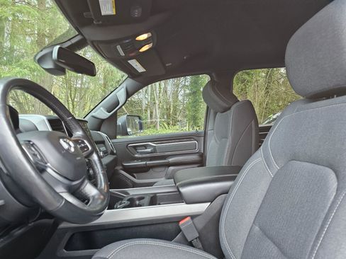 Used 2019 RAM 1500 Big Horn image 21