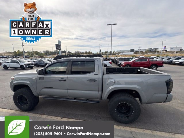 Used 2021 Toyota Tacoma SR5 w/ Technology Package AWD/4WD image 7