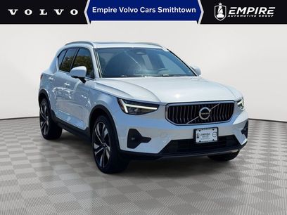 Used 2023 Volvo XC40 B5 Plus w/ Protection Package Premier