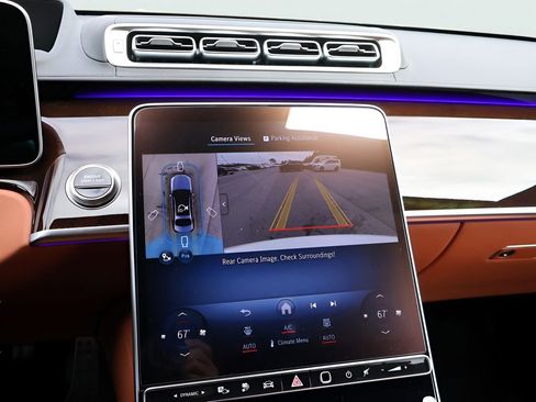 Certified 2025 Mercedes-Benz S 580e 4MATIC Sedan image 22
