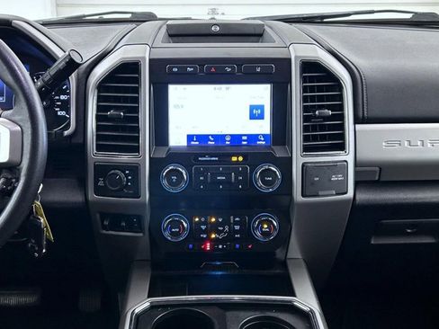 Used 2020 Ford F250 Lariat image 12