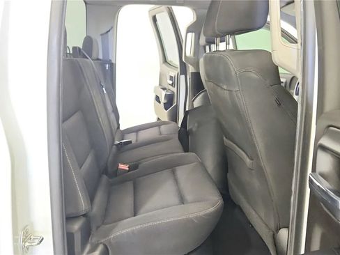Used 2019 Chevrolet Silverado 1500 LT RWD image 37