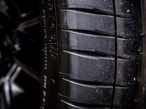 Used 2022 Ford Mustang Shelby GT500 w/ Technology Package image 24