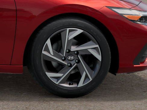 New 2025 Hyundai Elantra Sport image 8