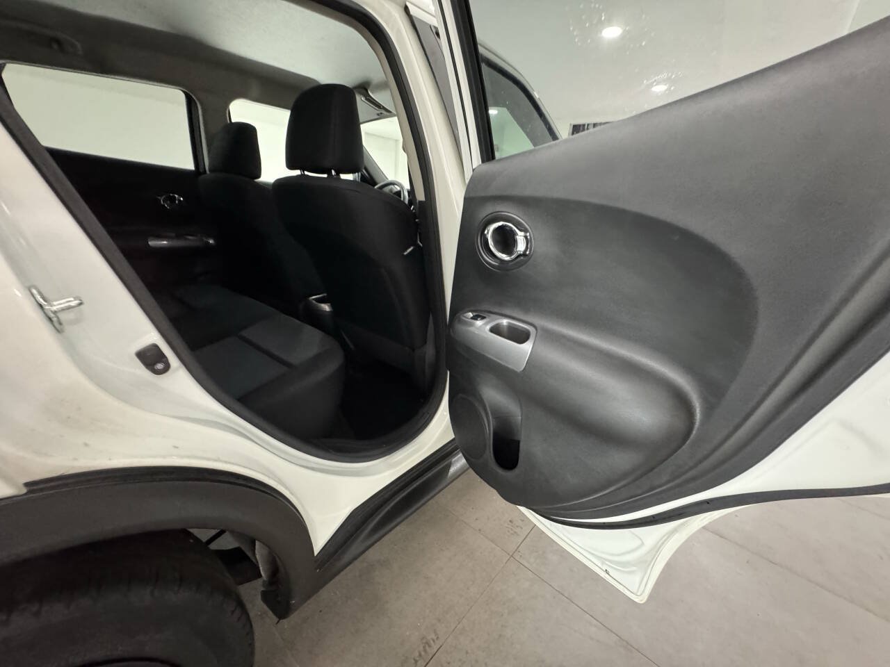 Used 2014 Nissan Juke S w/ Midnight Edition 2.0 AWD/4WD image 30