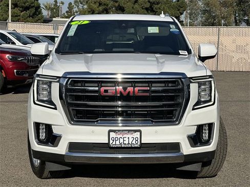 Used 2021 GMC Yukon SLT image 2