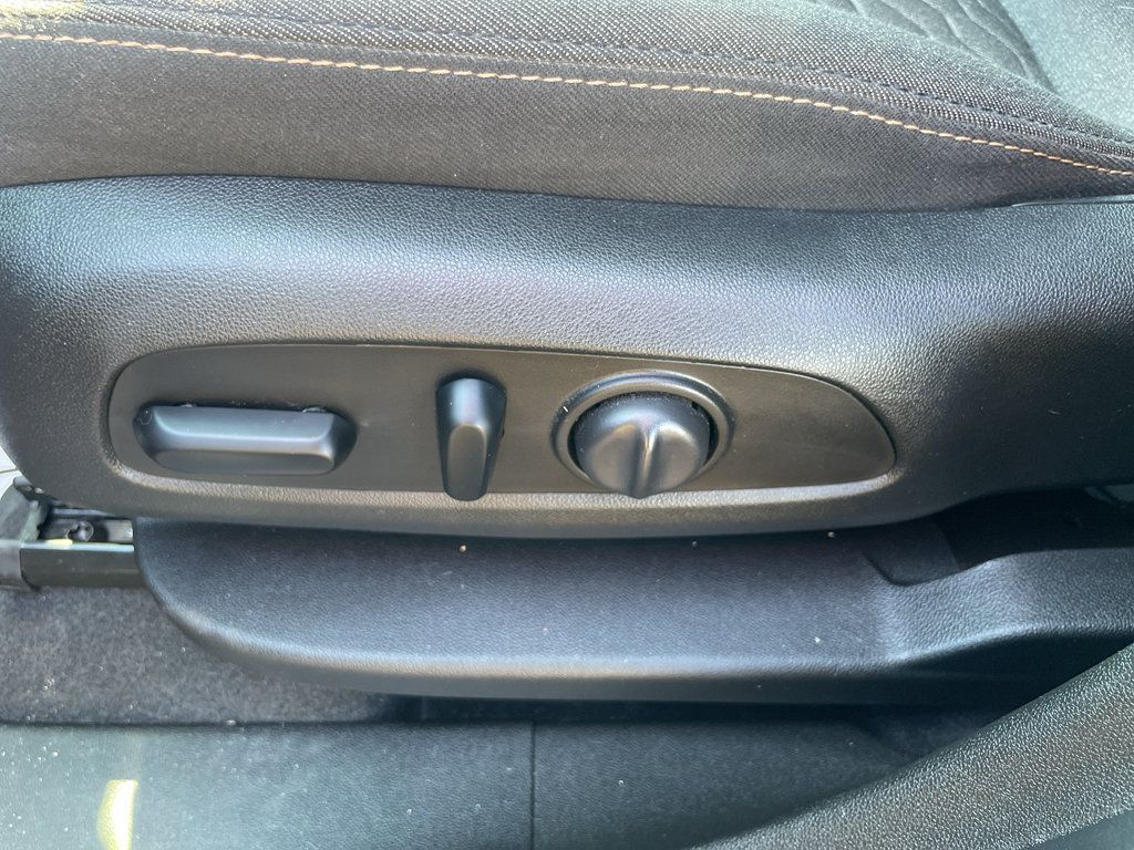 Certified 2020 Chevrolet Equinox LT FWD image 20