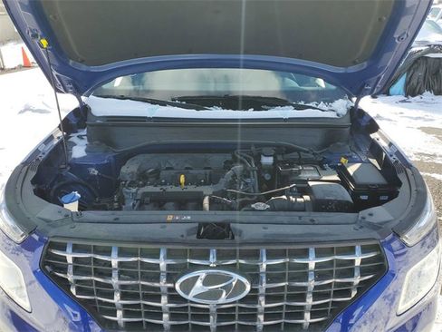 Used 2023 Hyundai Venue Limited w/ Cargo Package image 29