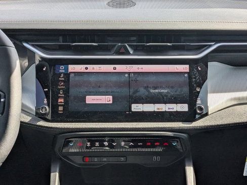 New 2026 Jeep Cherokee Overland AWD/4WD image 19