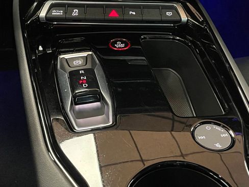 Used 2024 Audi e-tron GT Premium Plus w/ Performance Package image 36