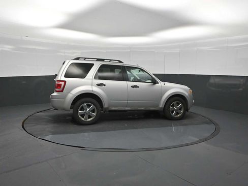 Used 2009 Ford Escape XLT AWD/4WD image 27