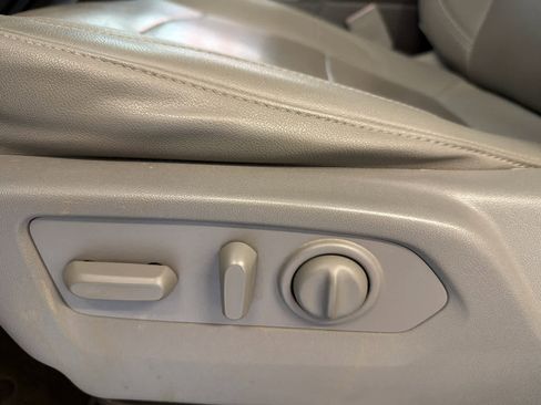 Used 2021 GMC Sierra 1500 SLT w/ SLT Premium Plus Package image 15