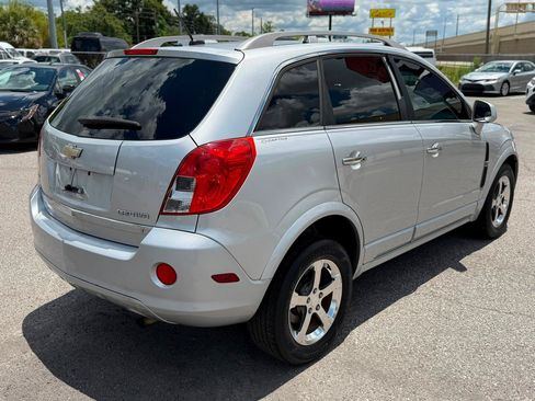 Used 2013 Chevrolet Captiva Sport LT FWD image 7