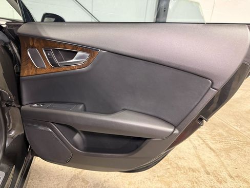 Used 2013 Audi S7 Prestige w/ Innovation Pkg image 28