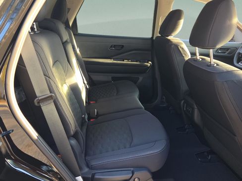 New 2026 Nissan Pathfinder SV FWD image 17