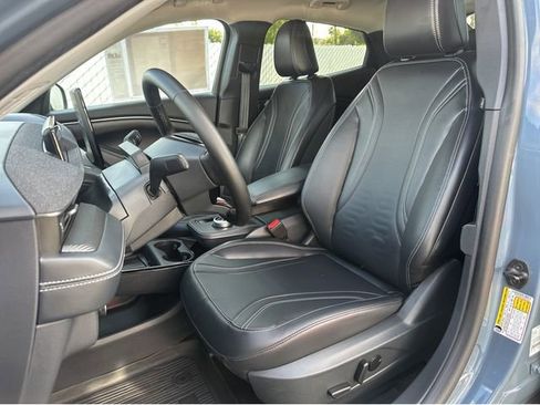 Used 2024 Ford Mustang Mach-E Premium image 20