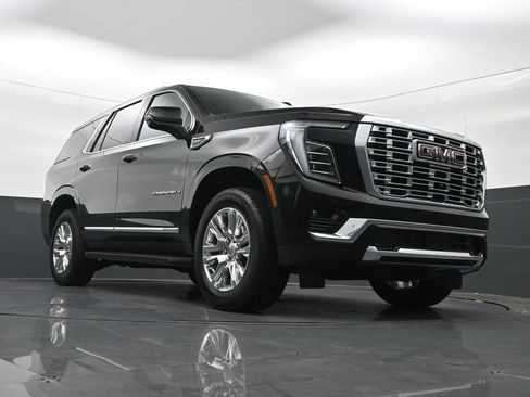 Used 2025 GMC Yukon Denali AWD/4WD image 37