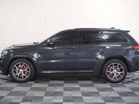 Used 2017 Jeep Grand Cherokee SRT w/ Trailer Tow Group IV AWD/4WD image 2