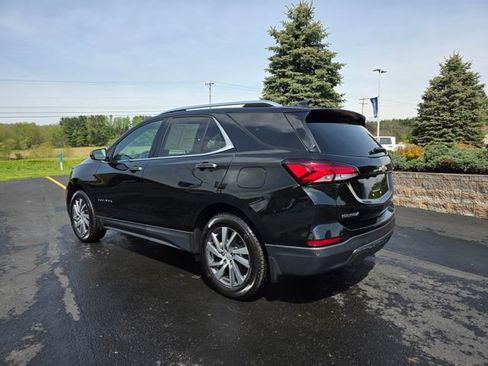 Used 2024 Chevrolet Equinox Premier AWD/4WD image 2