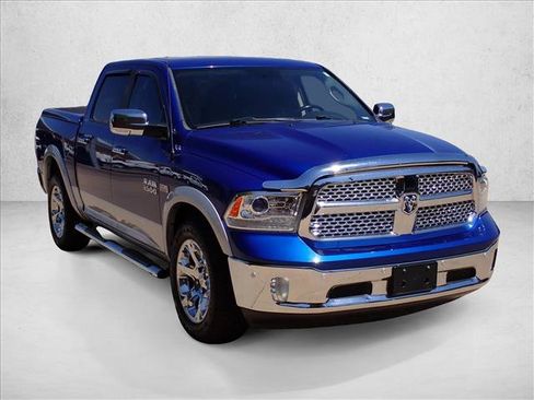 Used 2014 RAM 1500 Laramie w/ Convenience Group AWD/4WD image 6