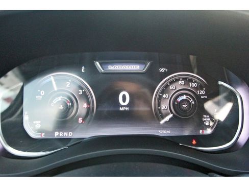 Used 2026 RAM 2500 Laramie AWD/4WD image 12