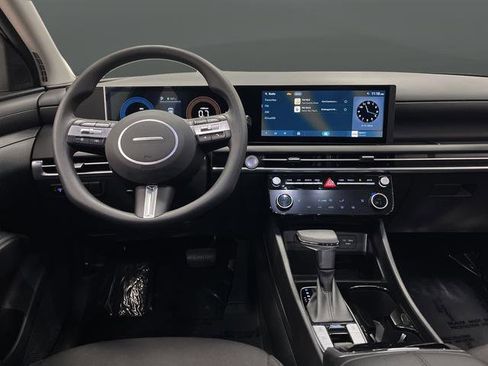 Used 2025 Hyundai Tucson SEL image 5