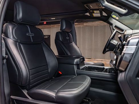 Used 2026 Ford F450 Platinum image 30