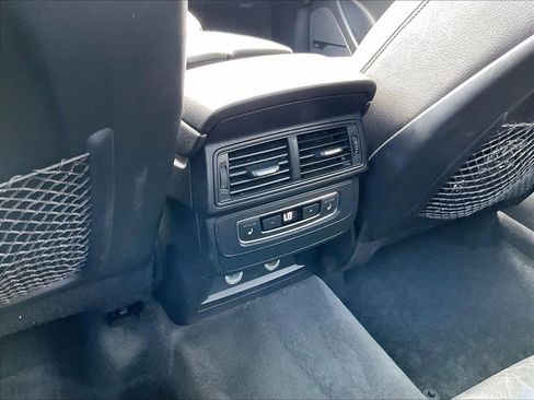 Used 2018 Audi Q7 2.0T Premium Plus w/ Premium Plus Package AWD/4WD image 29