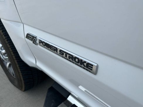 Used 2022 Ford F250 Lariat image 13