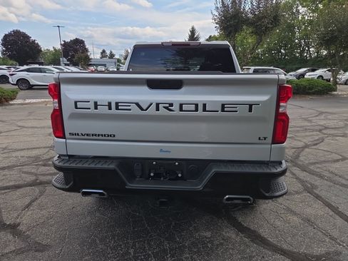 Used 2022 Chevrolet Silverado 1500 LT Trail Boss w/ Safety Package AWD/4WD image 9