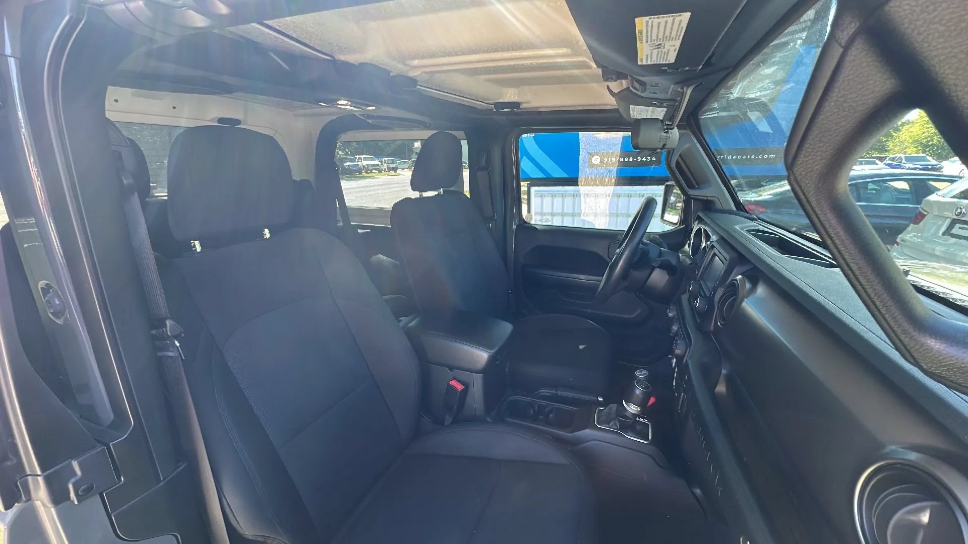 Used 2020 Jeep Wrangler Sport AWD/4WD image 20