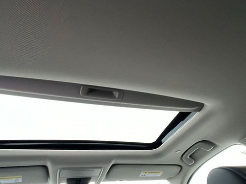 Used 2026 Honda CR-V EX-L image 19