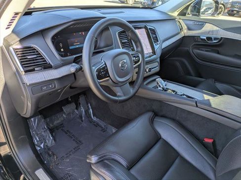 Used 2023 Volvo XC90 T8 Ultimate image 12
