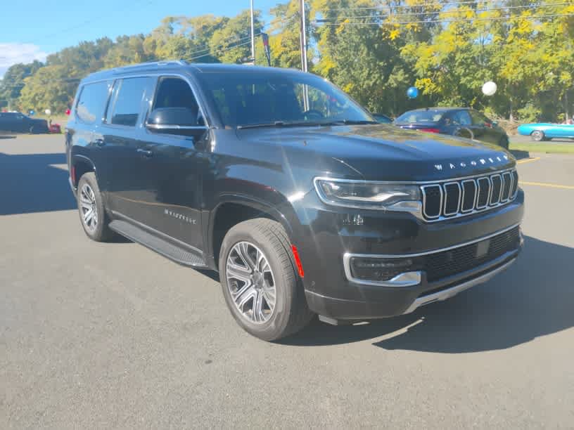 Used 2024 Jeep Wagoneer Series II AWD/4WD image 2