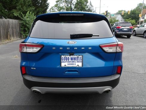 Used 2021 Ford Escape SE w/ Cold Weather Package FWD image 6