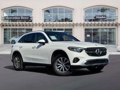 Used 2026 Mercedes-Benz GLC 300 4MATIC image 1
