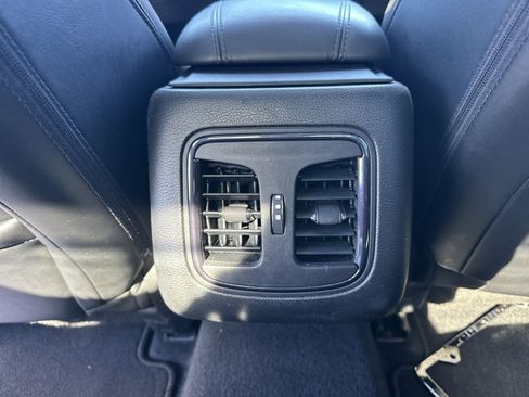 Used 2015 Chrysler 200 S w/ Comfort Group image 31