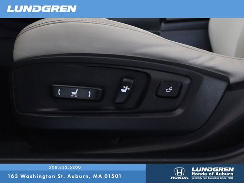 Used 2013 Lexus ES 350 image 12