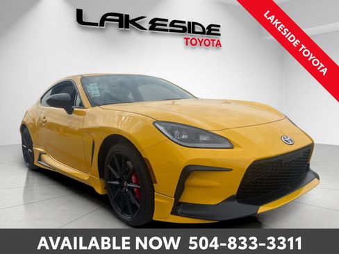 New 2026 Toyota GR86 YUZU Limited image 8