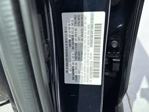 Used 2024 MAZDA CX-30 AWD 2.5 S w/ Preferred Package image 60