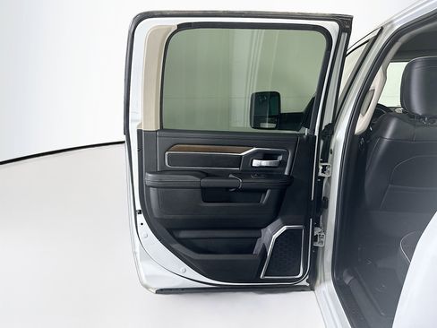Used 2024 RAM 2500 Laramie w/ Safety Group image 27