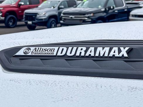 Used 2023 Chevrolet Silverado 2500 LTZ w/ LTZ Plus Package image 14