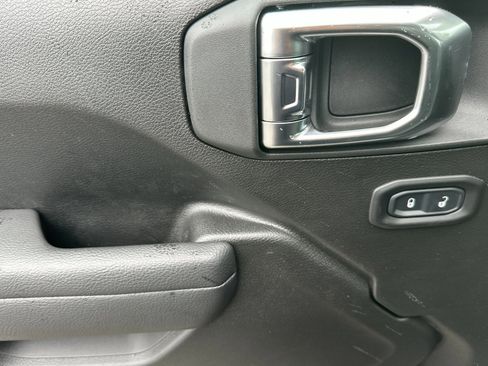 New 2026 Jeep Gladiator Rubicon image 11