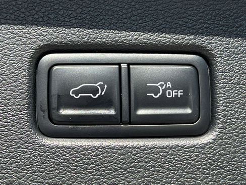 Used 2025 Kia Telluride SX image 19