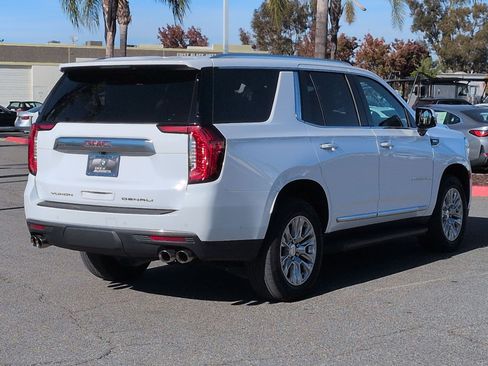 Used 2021 GMC Yukon Denali w/ LPO, Illumination Package image 10