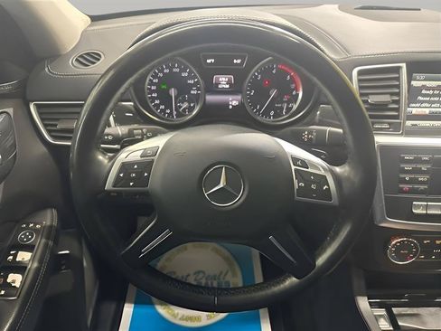 Used 2016 Mercedes-Benz GL 320 BlueTEC 4MATIC image 22